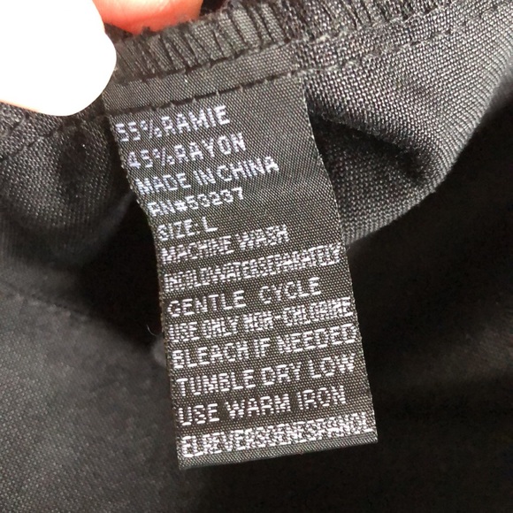 Mlle Gabrielle Ramie blend black pull over with white embroidery top szL - Picture 8 of 8